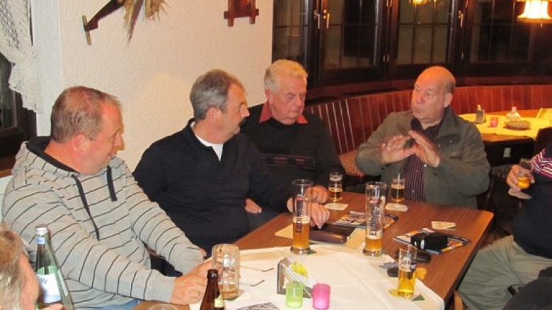 Gut besuchter offener Stammtisch der CDU in Gimmersdorf