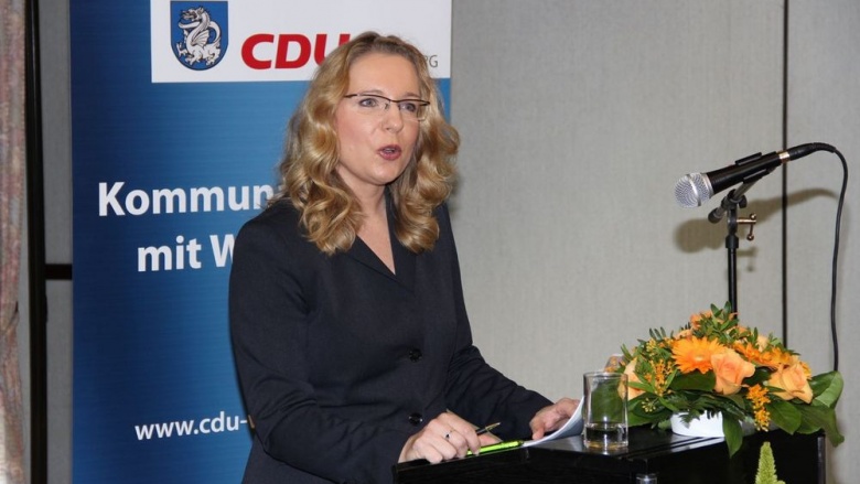 Norbert Röttgen und die linksrheinische CDU im Gespräch mit Energieökonomin Claudia Kemfert