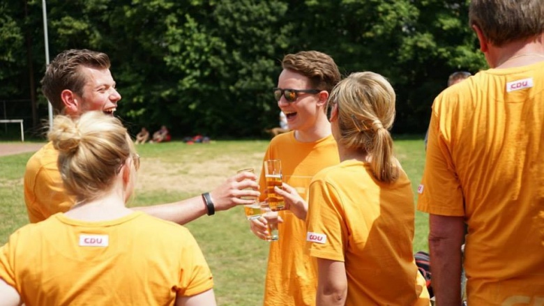 Starkes Teamplay beim Pfingstturnier in Niederbachem