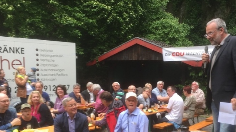 Ein Dankeschön für Wachtbergs freiwillige Helfer - Wachtberger-CDU lädt Ehrenamtliche zum Grillfest auf dem Stumpeberg ein