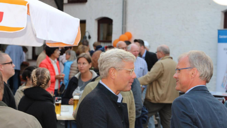So schön war's noch nie - CDU Wachtberg feiert in Ließem das traditionelle Köllenhoffest