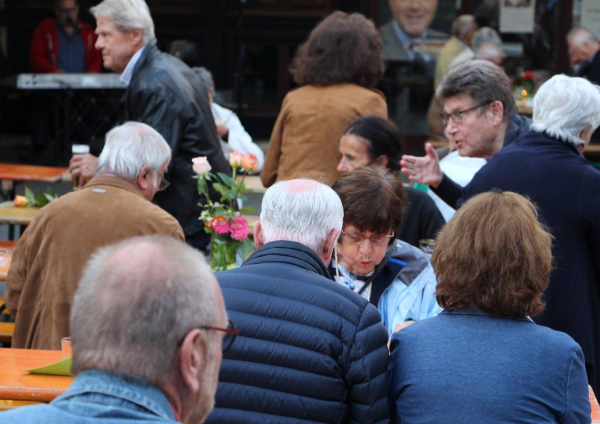So schön war's noch nie - CDU Wachtberg feiert in Ließem das traditionelle Köllenhoffest