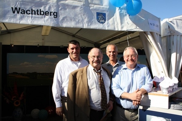CDU-Fraktionsmitglieder beim Deutschlandfest und NRW-Tag in Bonn (Oktober 2011)