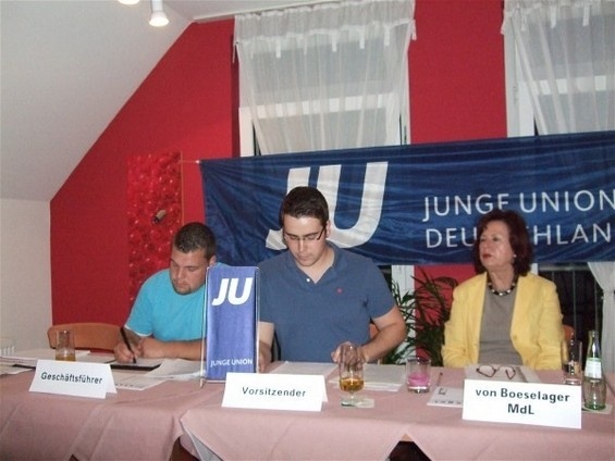 JU-Jahresmitgliederversammlung mit Vorstandsneuwahlen (September 2011)