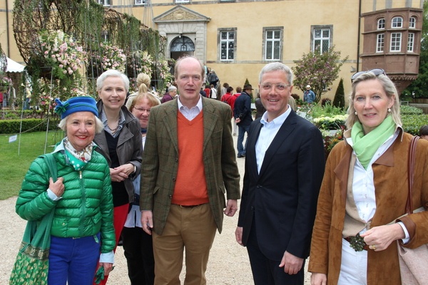 Norbert Röttgen zu Besuch auf der Landpartie auf Burg Adendorf (Mai 2013)