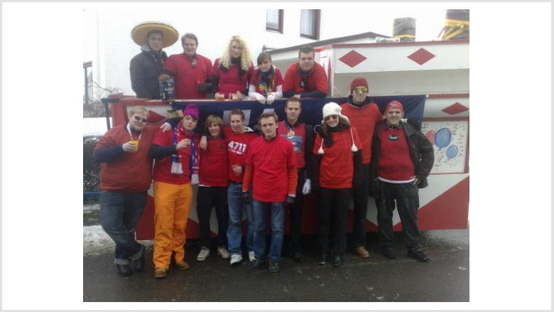 Achtung roter Abgrund - Junge Union im Karneval dabei!