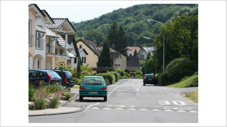 Verkehrsberuhigung auf der Austraße in Niederbachem