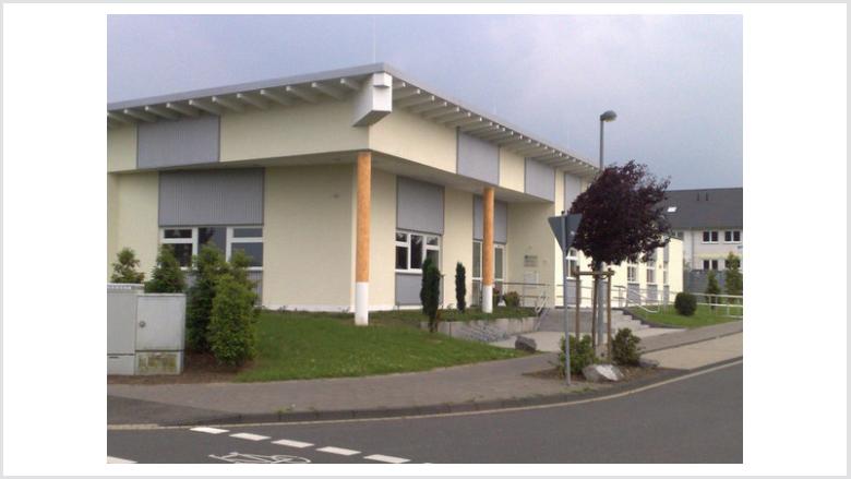 CDU gratuliert Familienzentrum zur Zertifizierung. Familienpolitik ist Trumpf im Ländchen. CDU gratuliert Familienzentrum zur Zertifizierung. Familienpolitik ist Trumpf im Ländchen.