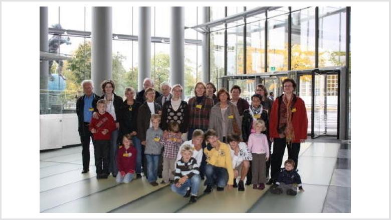 Frauen-Union Wachtberg besichtigt Post-Tower