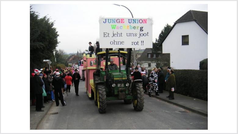 "Et jeht uns joot ohne rot!" - Junge Union setzt traditionell politischen Akzent im Werthhovener Karnevalszug