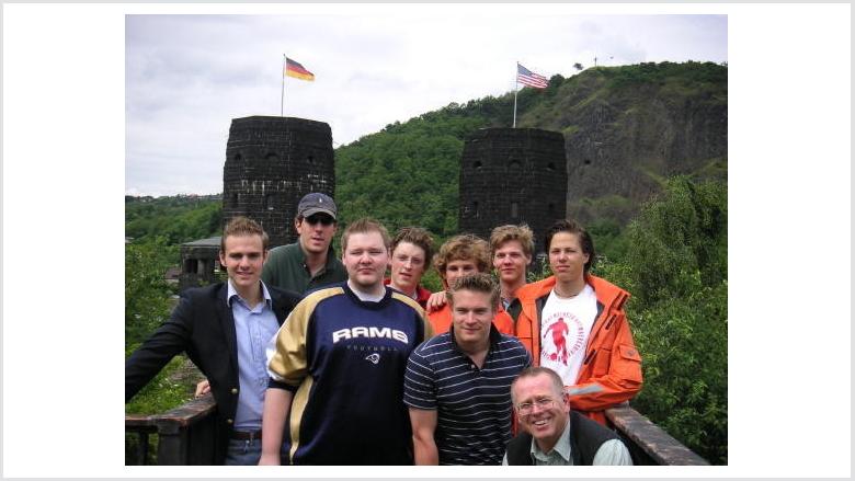 JU Wachtberg machte Radtour zur "Brücke von Remagen"