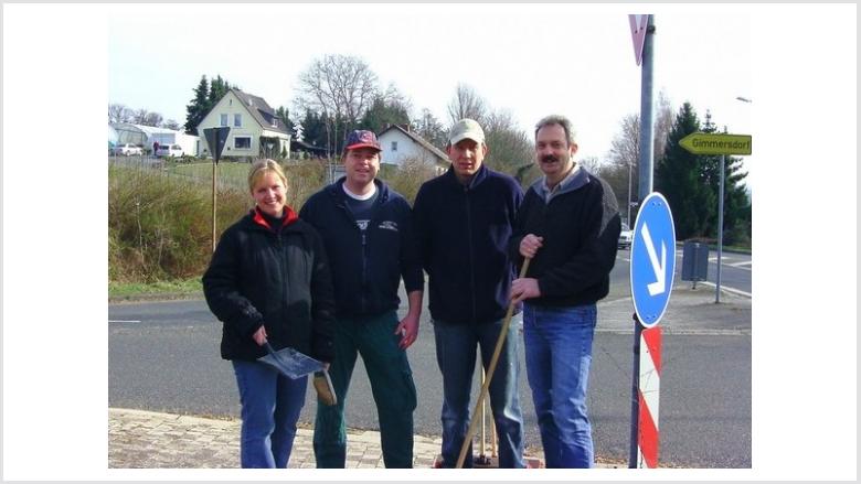 "Kehraus" nach Karneval in Gimmersdorf "Kehraus" nach Karneval in Gimmersdorf