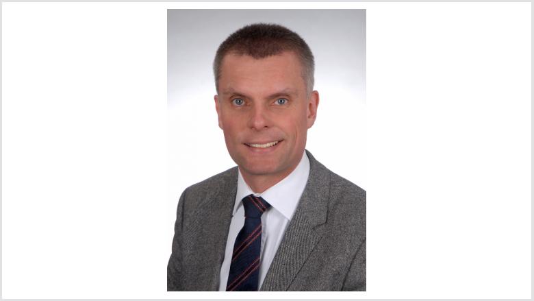 Bernd Düsterdiek Bernd Düsterdiek