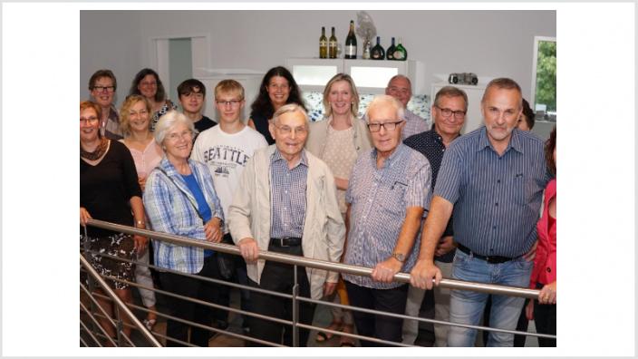 "Reisswolf" goes digital: Frauen Union Wachtberg ludt zur Besichtigung der "documentus GmbH"