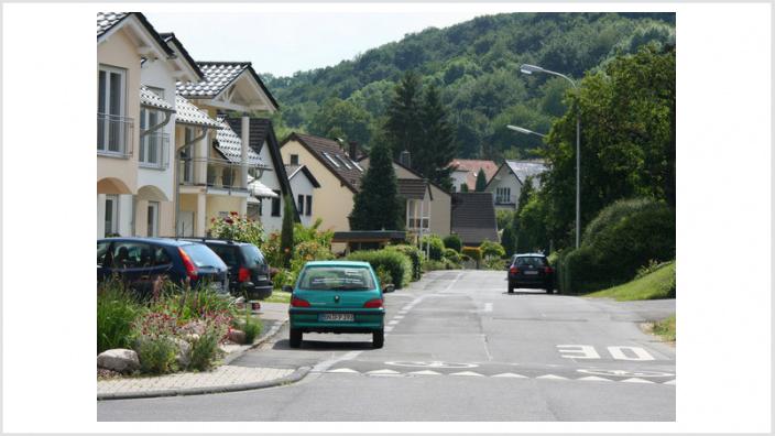 Austrasse in Niederbachem - Lösung mit den Bürgern entwickeln